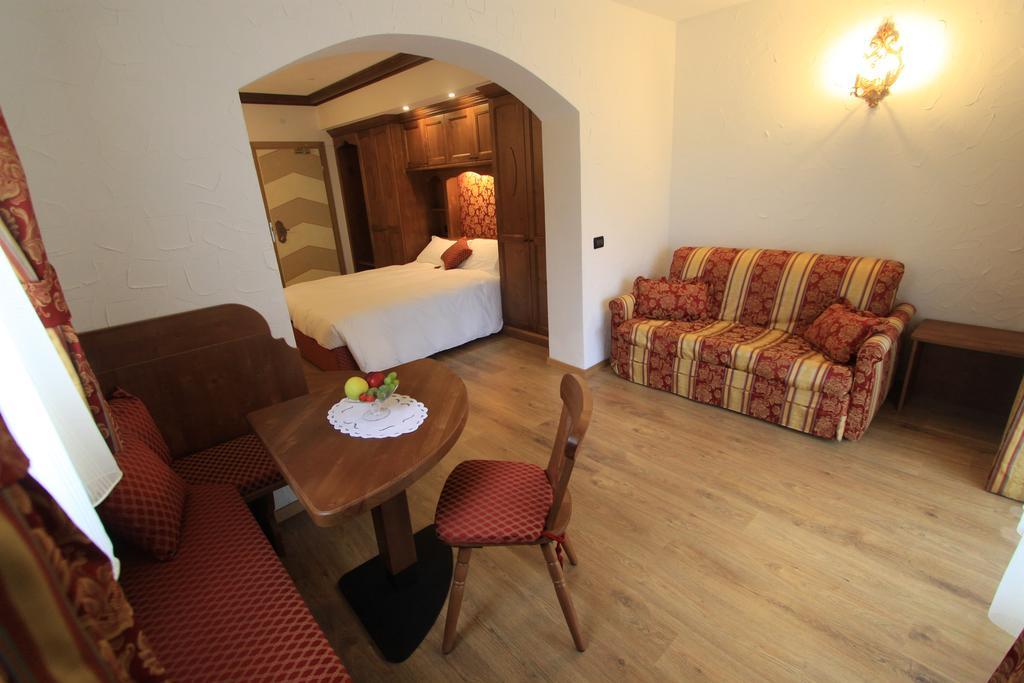 Dolasilla Park Hotel Vigo di Fassa Εξωτερικό φωτογραφία